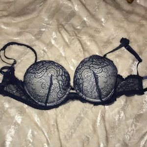 Blue and white lace push up bra, like new
